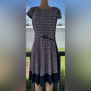 Jessica Howard Black and White A-Line Midi Dress